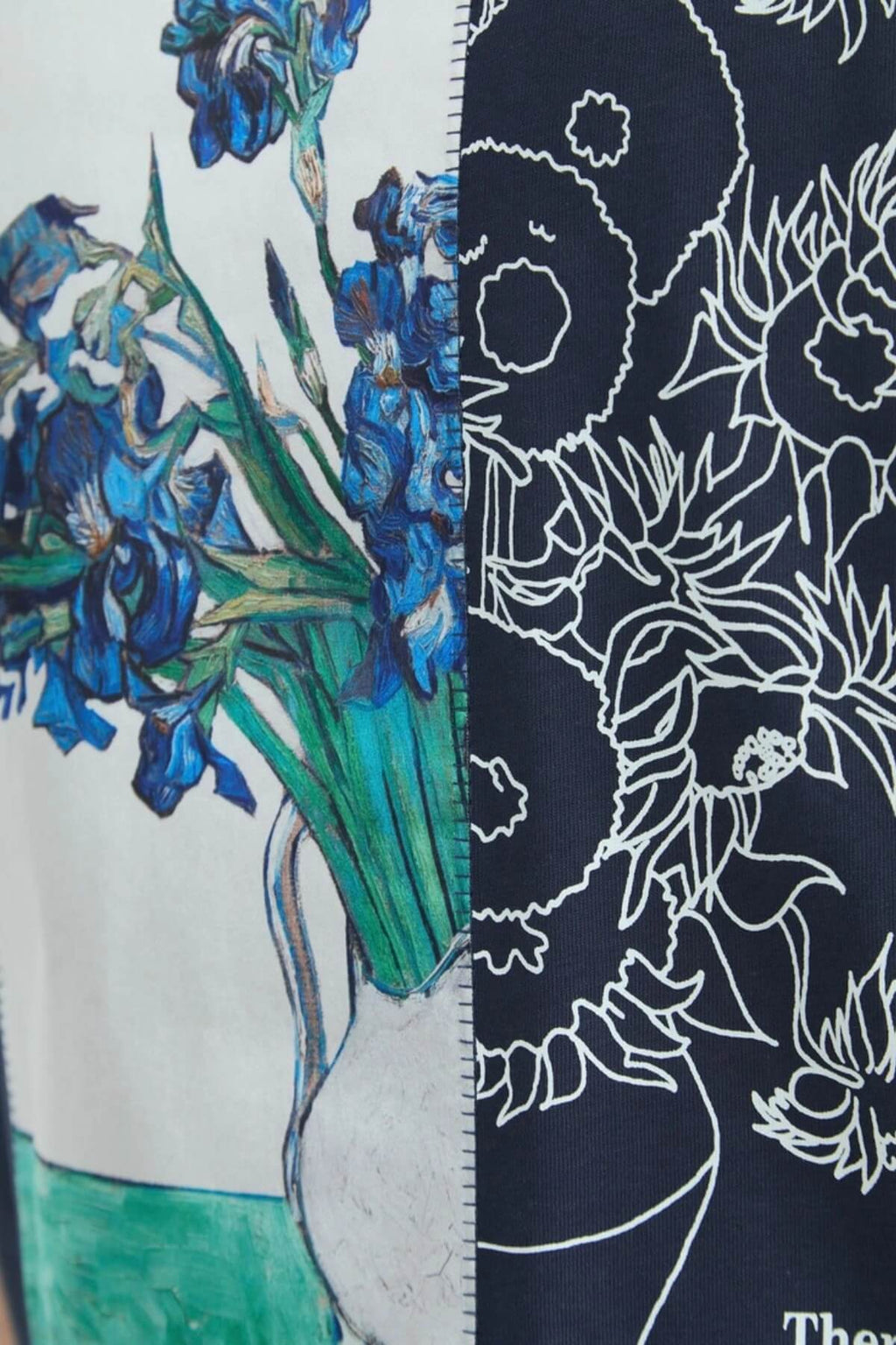 BLUE FLOWERS - NAVY
