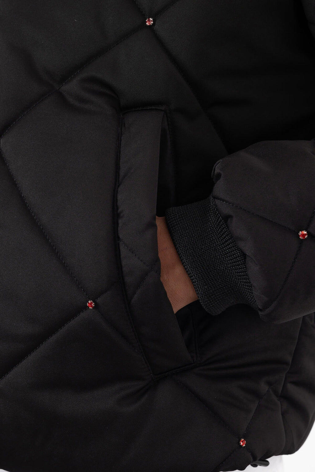 DR-7323 - NOIR