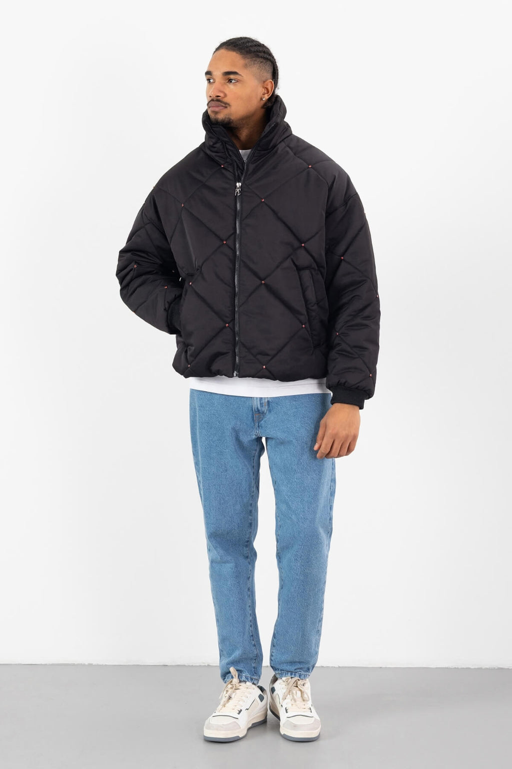 DR-7323 - NOIR