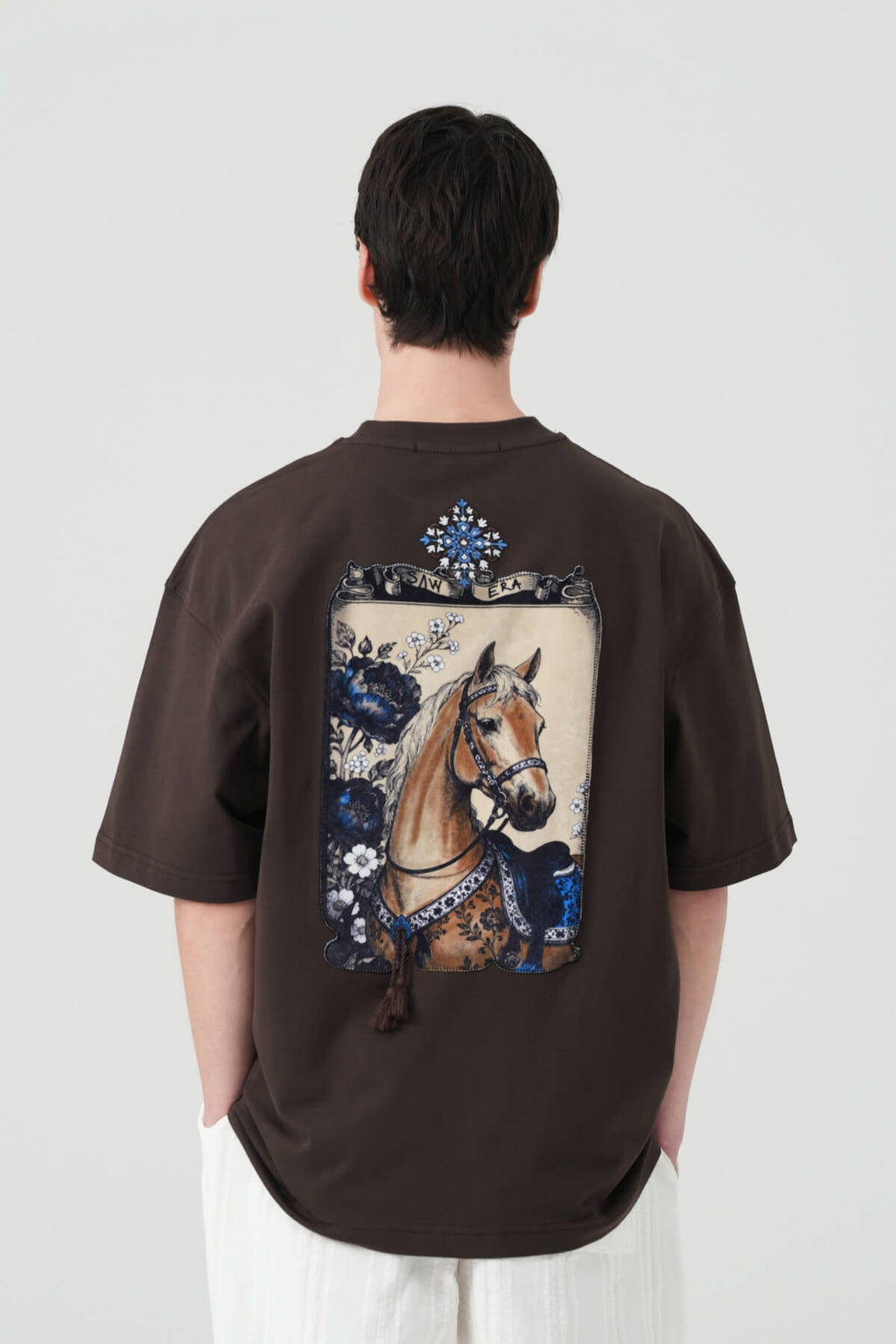 ROYAL HORSE - UMBER